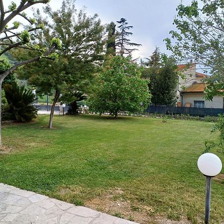 Appartamento La CASA degli IPPOCASTANI Colonnella Esterno foto