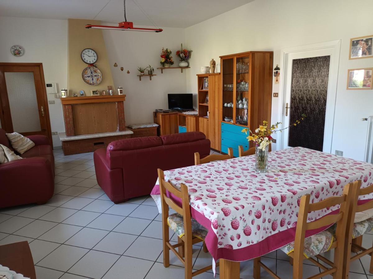 Appartamento La CASA degli IPPOCASTANI Colonnella Esterno foto